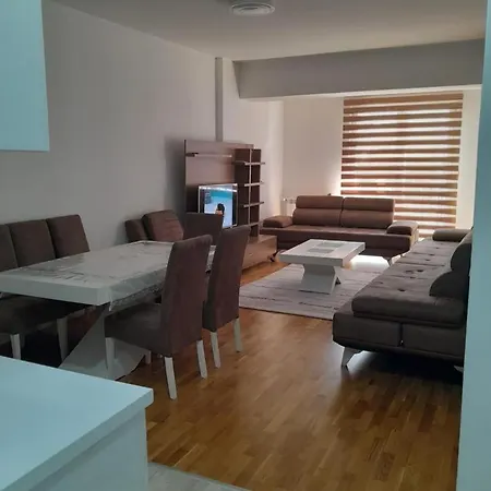 Lux Karposh In Skpoje Lägenhet *