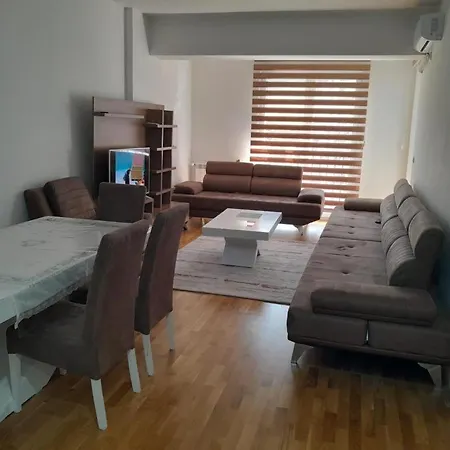 Lägenhet Lux Karposh In Skpoje *