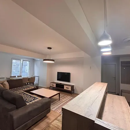 Apartament Lux Karposh In Skpoje Skopje
